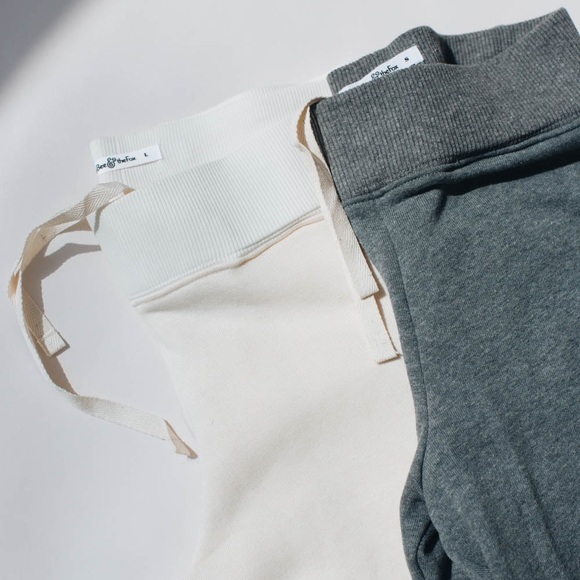 The Bee & The Fox Tapioca Sweatpants - Picture 2 of 11